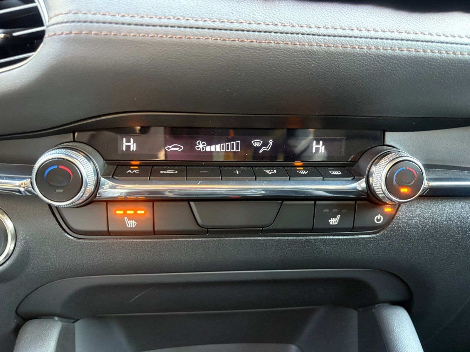 Mazda 3 2.0i Limousine Exclusive-Line | LED | foto 11