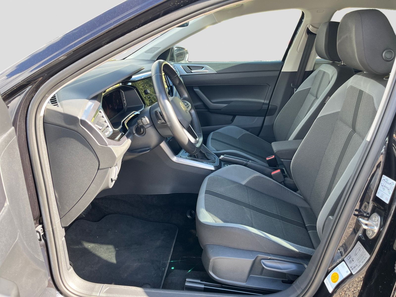 Volkswagen Polo 1.0TSI DSG Style Matrix APP Virtual Sitzhzg foto 10