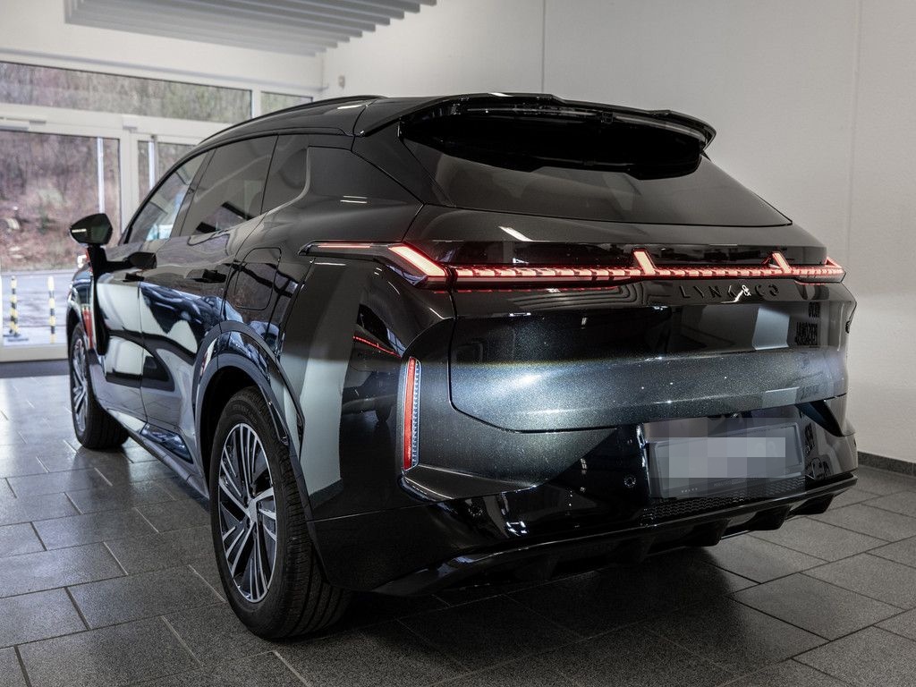 Lynk&Co 08 1.5 T PHEV 257 kW Core foto 4