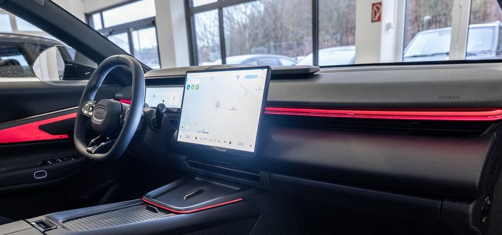 Lynk&Co 08 1.5 T PHEV 257 kW Core foto 5