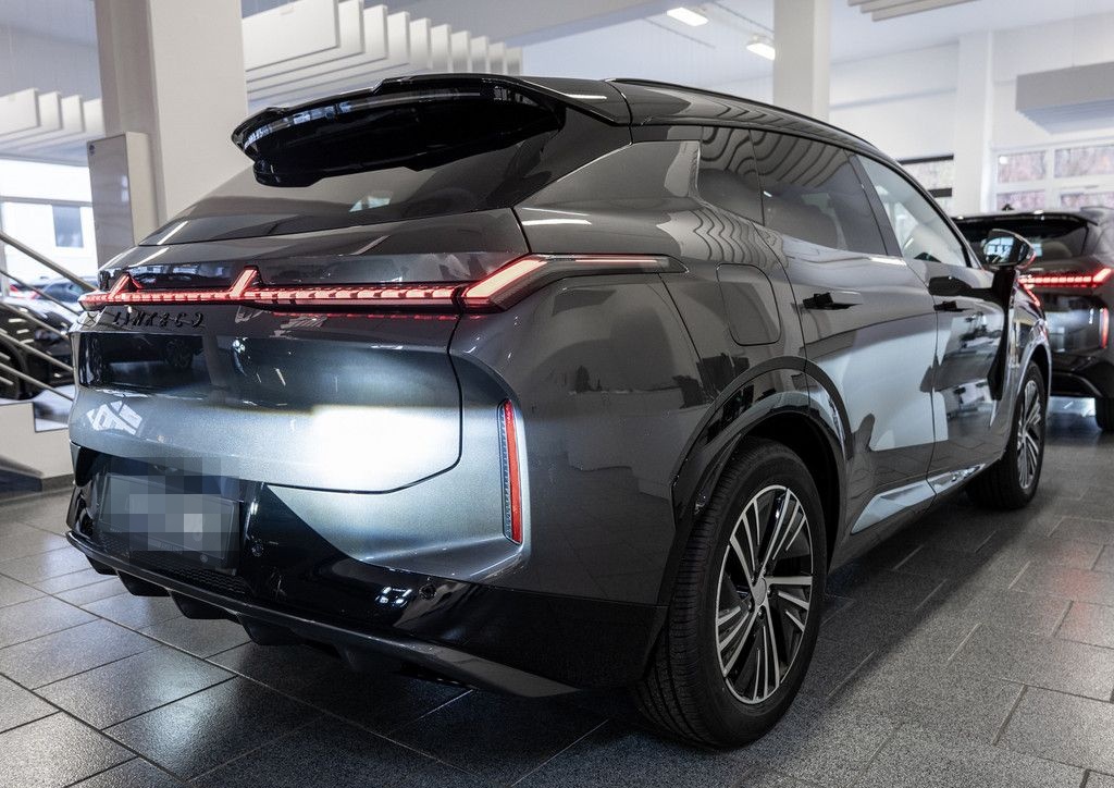 Lynk&Co 08 1.5 T PHEV 257 kW Core foto 2