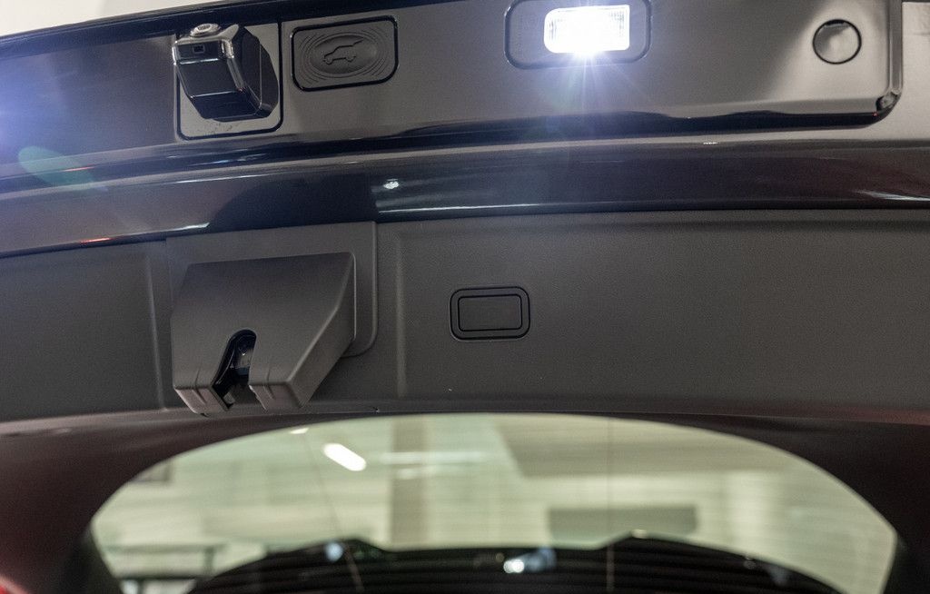 Lynk&Co 08 1.5 T PHEV 257 kW Core foto 9