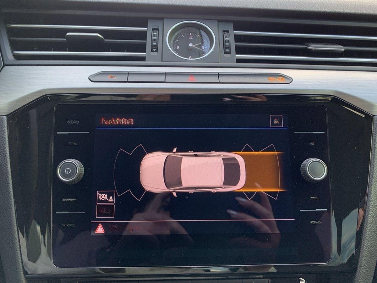 Volkswagen Arteon 2.0 TDI 150PS DSG KLIMA+LED+NAVI foto 30
