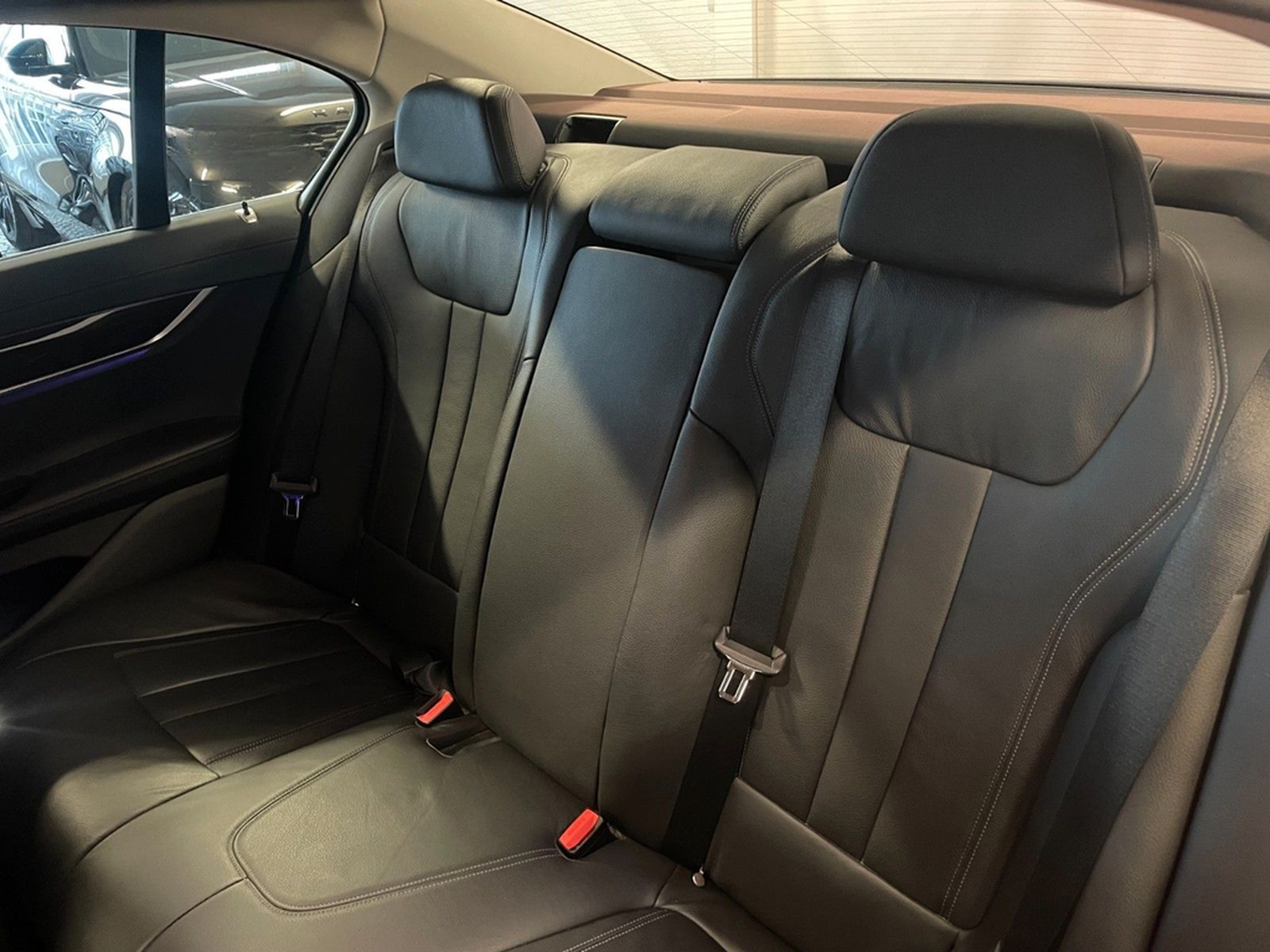 BMW 730 d *Scheckheft + LED + Ambiente + Kamera foto 22