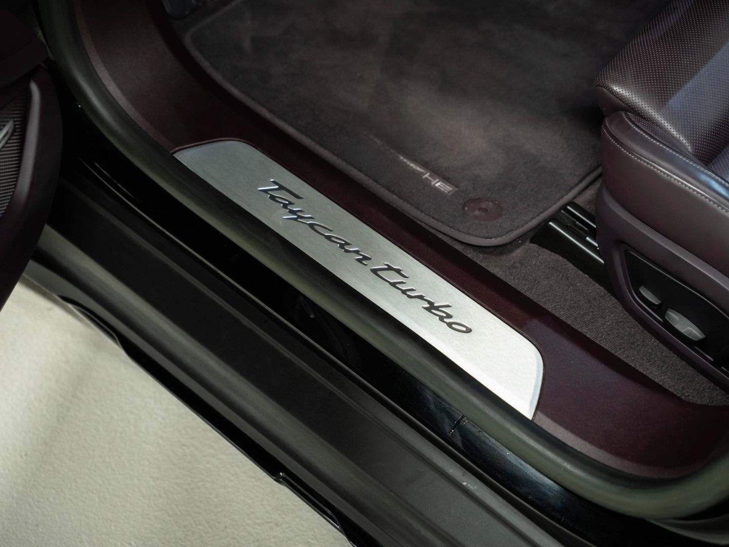 Porsche Taycan Turbo Cross Turismo HeadUp InnoDrive PSCB foto 21