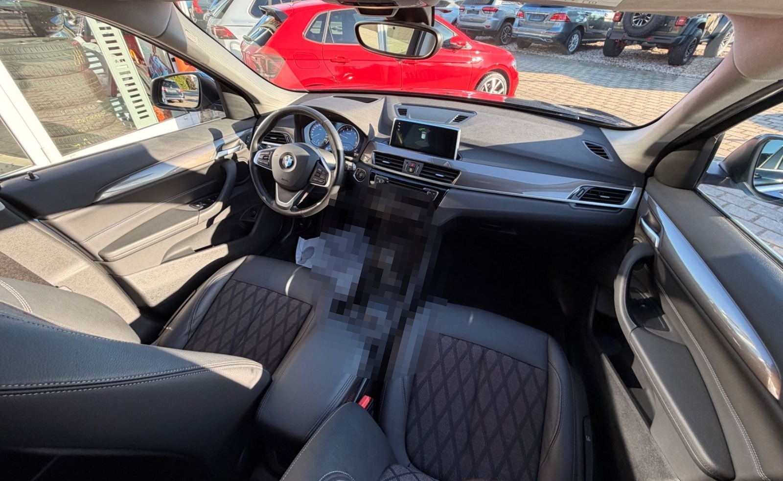 BMW X1 sDrive 18 i xLine foto 11