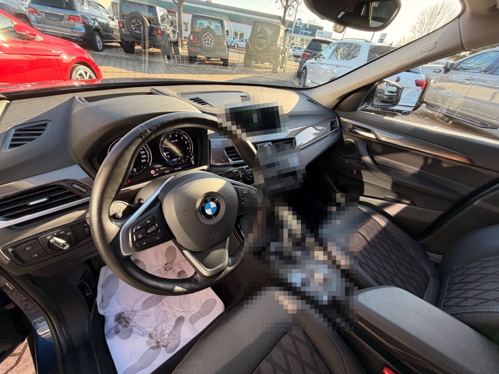 BMW X1 sDrive 18 i xLine foto 18