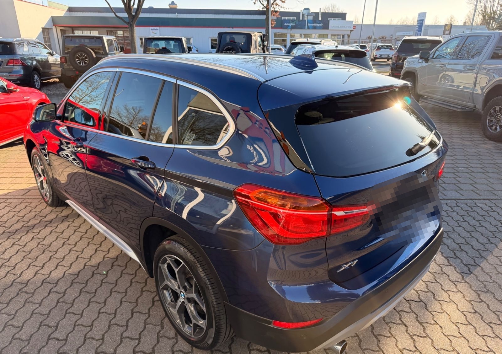 BMW X1 sDrive 18 i xLine foto 21