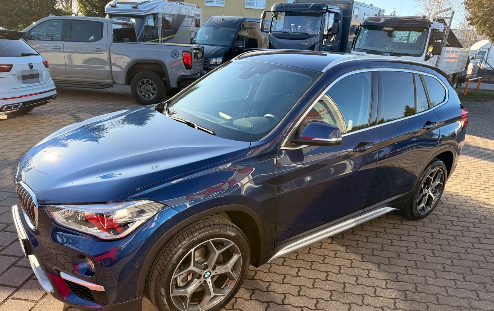 BMW X1 sDrive 18 i xLine foto 27