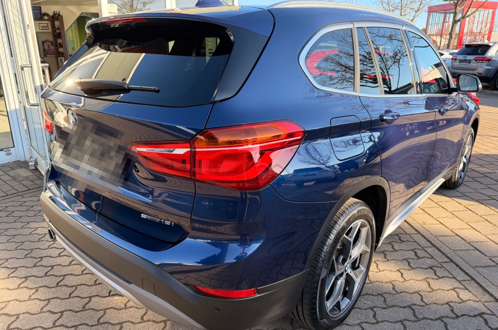 BMW X1 sDrive 18 i xLine foto 7