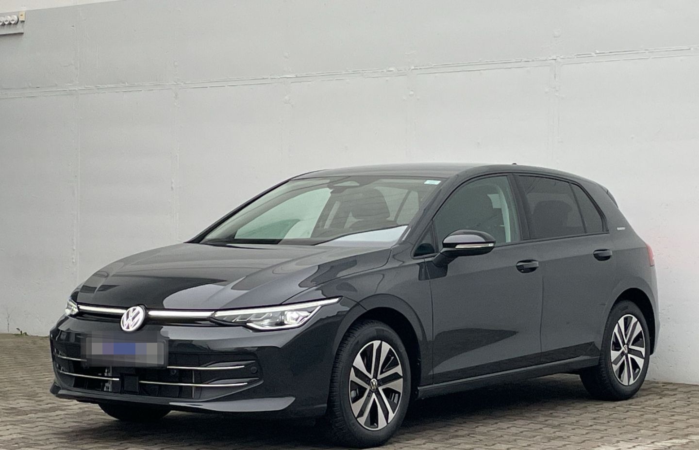 Volkswagen Golf VIII 1.5 eTSI DSG Energy Navi/ACC/Kamera/LE foto 3