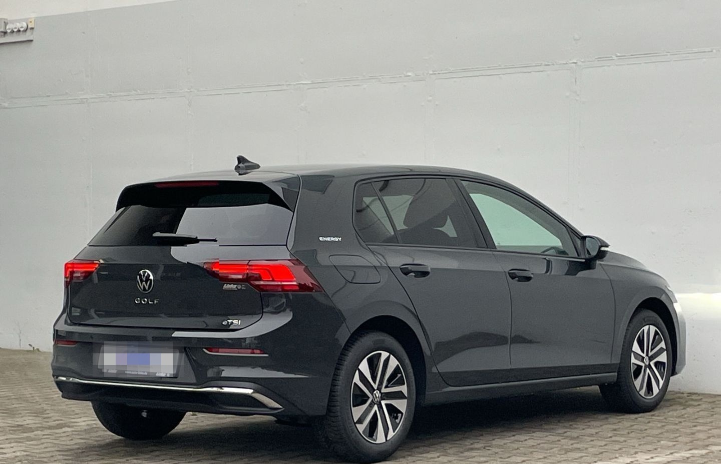 Volkswagen Golf VIII 1.5 eTSI DSG Energy Navi/ACC/Kamera/LE foto 7