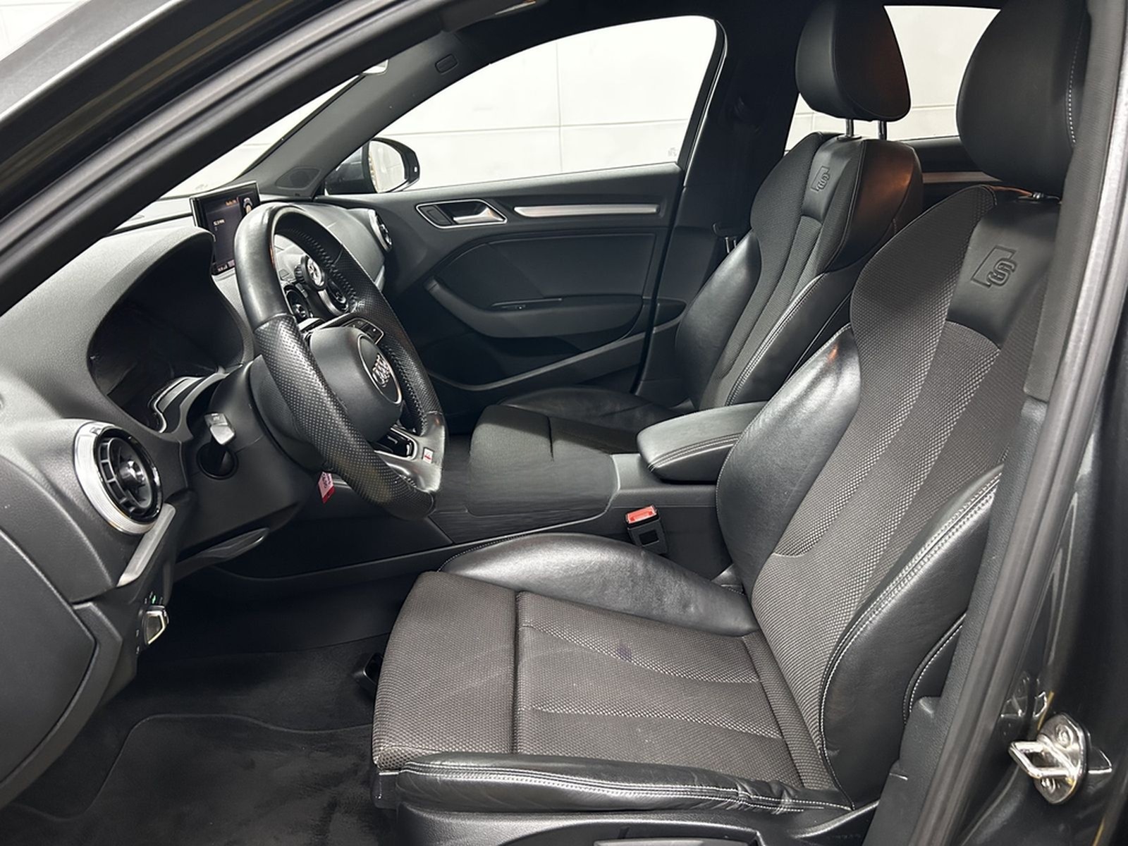 Audi A3 Limousine Quattro 3x S-Line+S-tronic+NAVI+LED foto 22