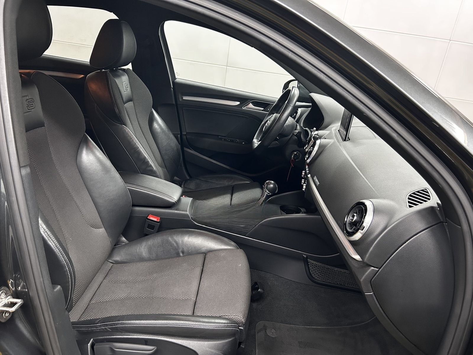 Audi A3 Limousine Quattro 3x S-Line+S-tronic+NAVI+LED foto 25
