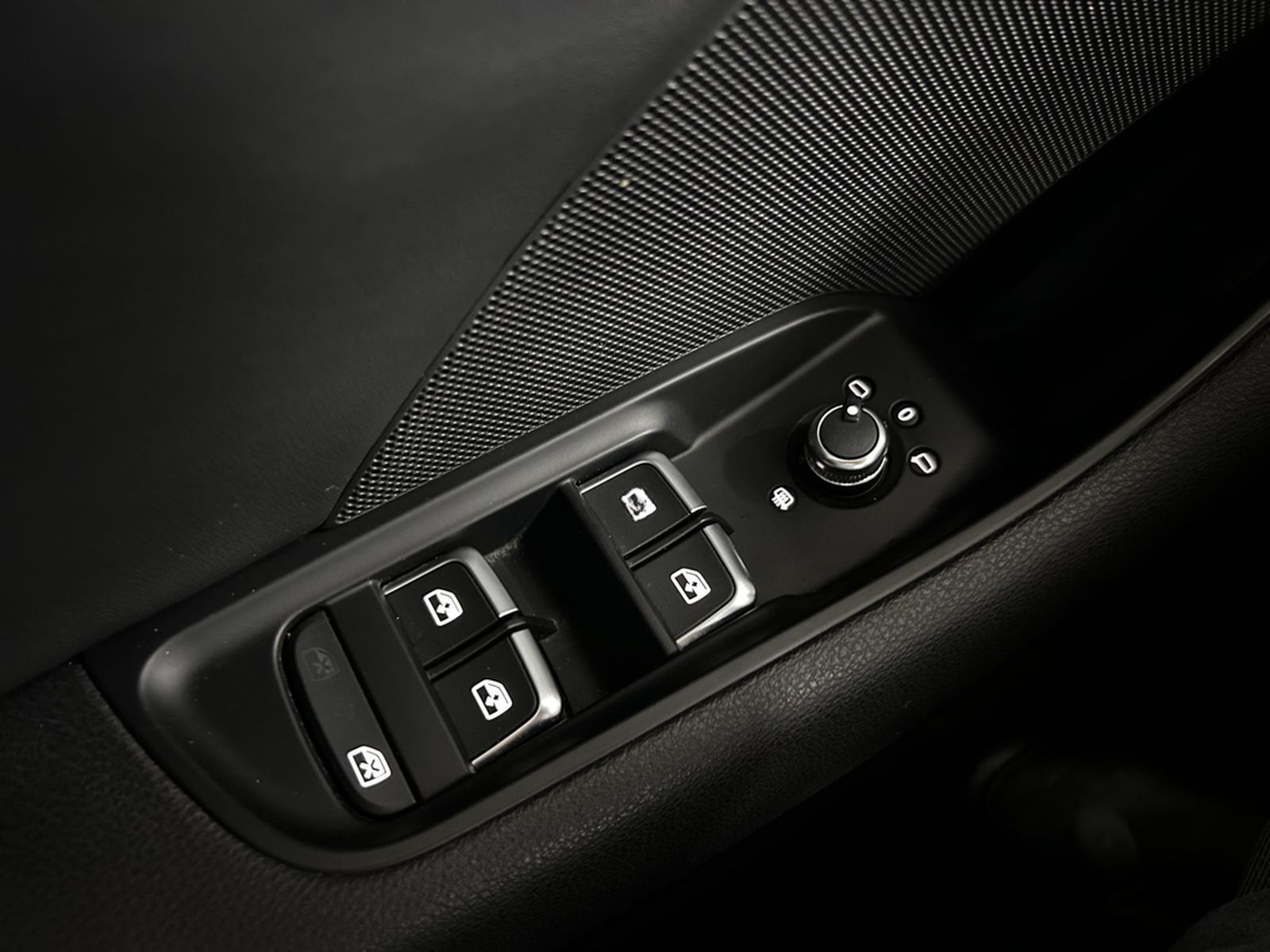Audi A3 Limousine Quattro 3x S-Line+S-tronic+NAVI+LED foto 27