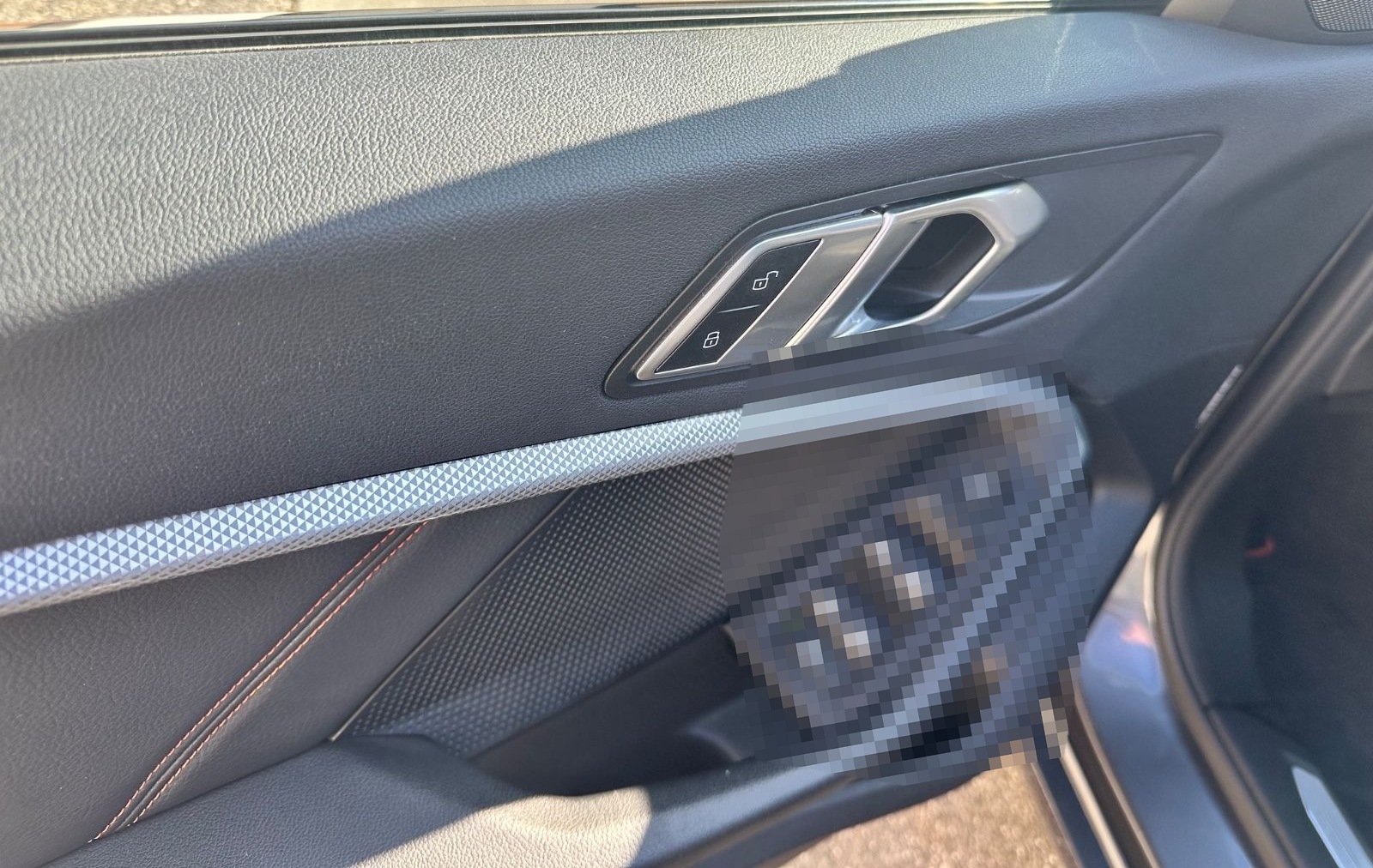 BMW 118 d Sport Line/aut/LED/navi/kamera/H-UP/temp foto 8