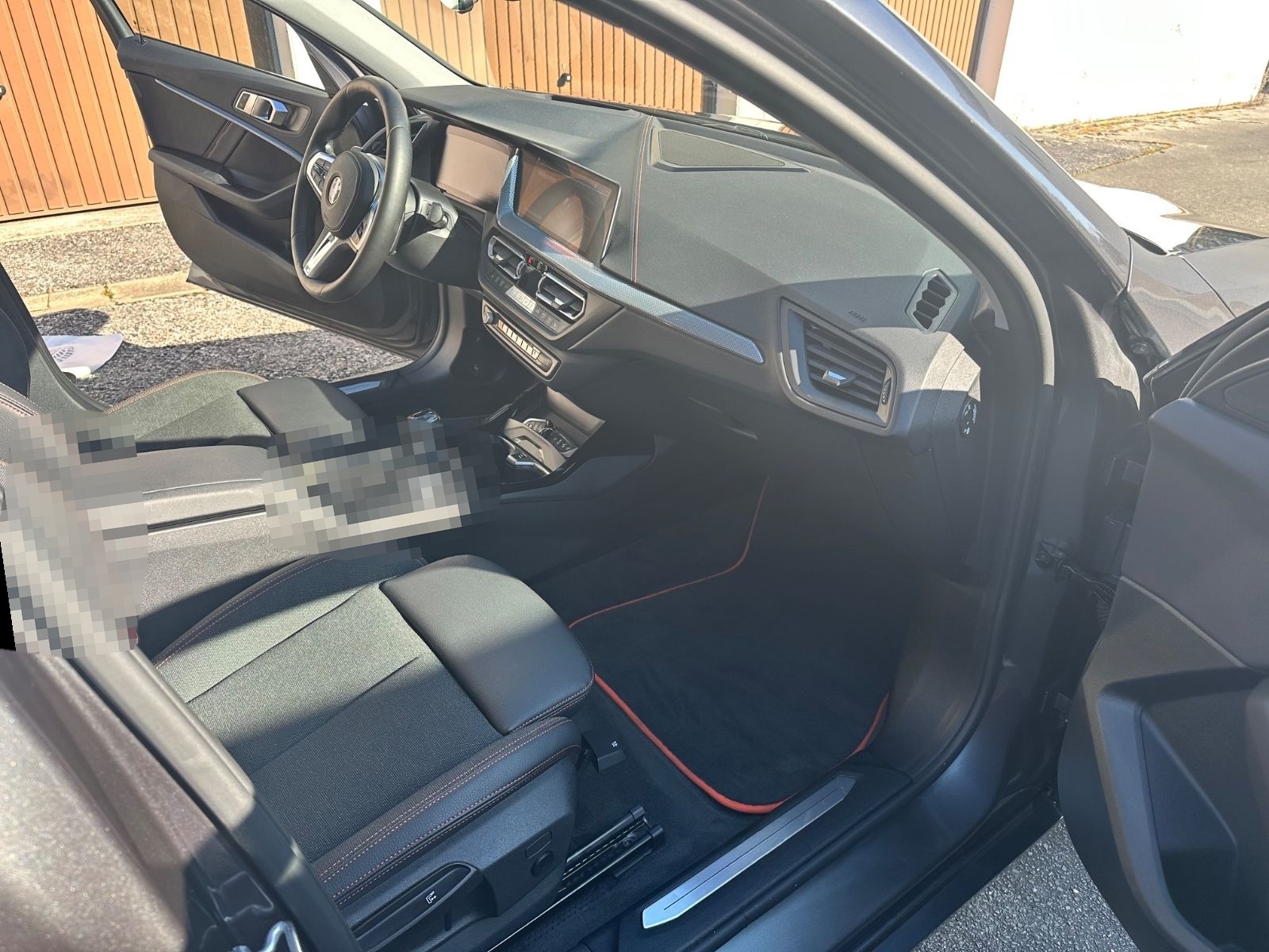 BMW 118 d Sport Line/aut/LED/navi/kamera/H-UP/temp foto 10
