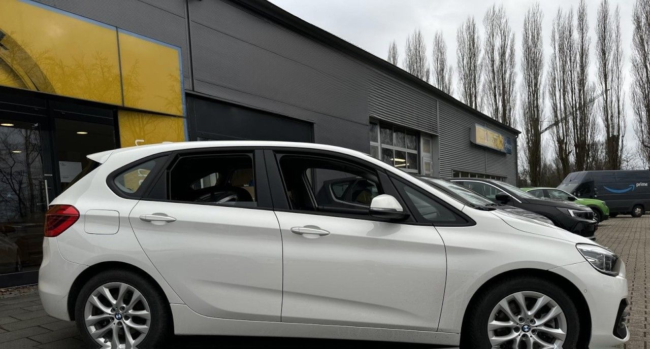 BMW 2 Active Tourer 225 xe iPerformance Adv. **AHK** foto 2