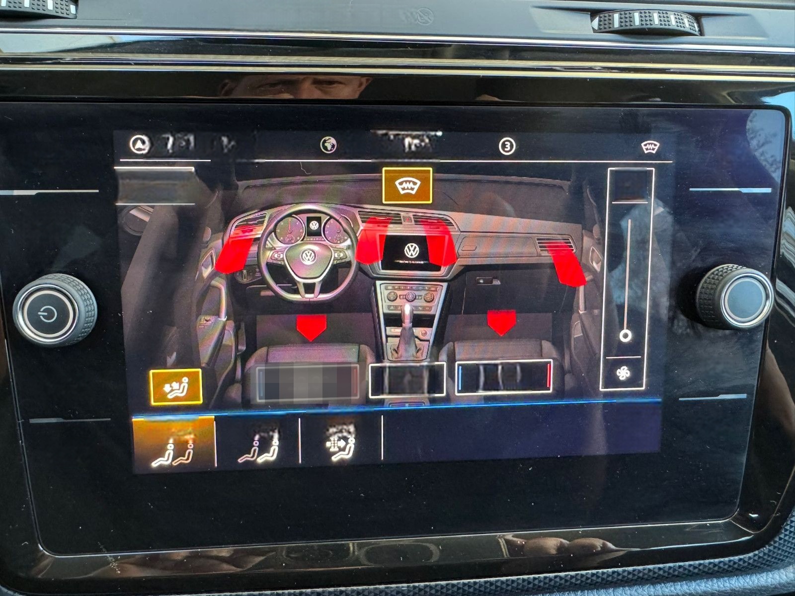 Volkswagen Touran United Start-Stopp 7 Sitze Navi Sitzhe. foto 21