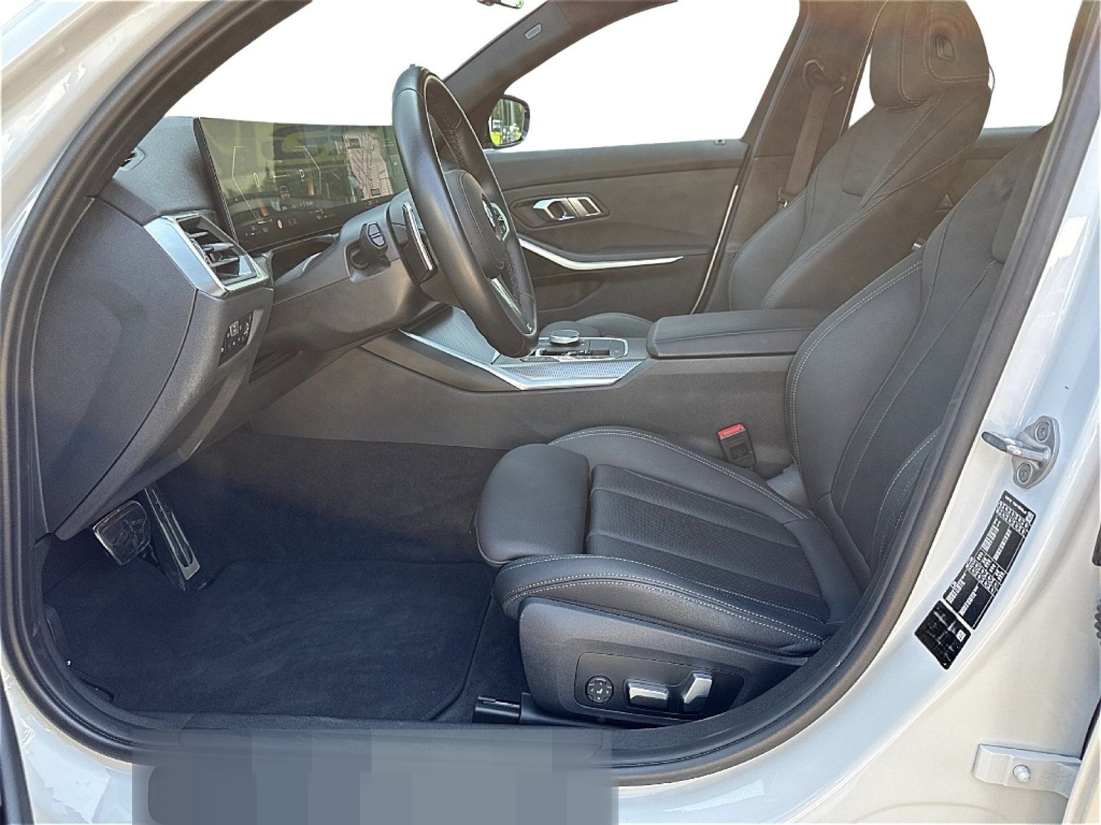 BMW 320d xDrive AHK HEAD-UP RFK LORDOSE XDRIVE LED foto 17
