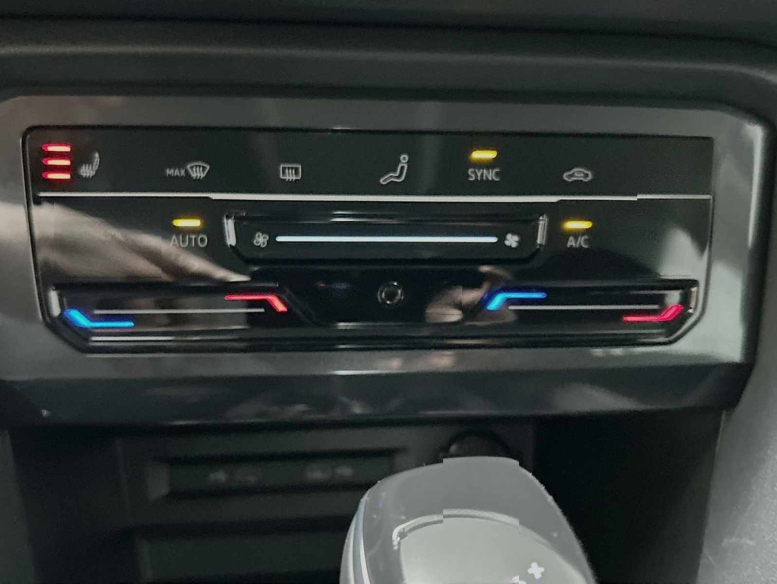 Volkswagen Tiguan Allspace 2.0 TDI DSG 4Motion Elegance foto 15