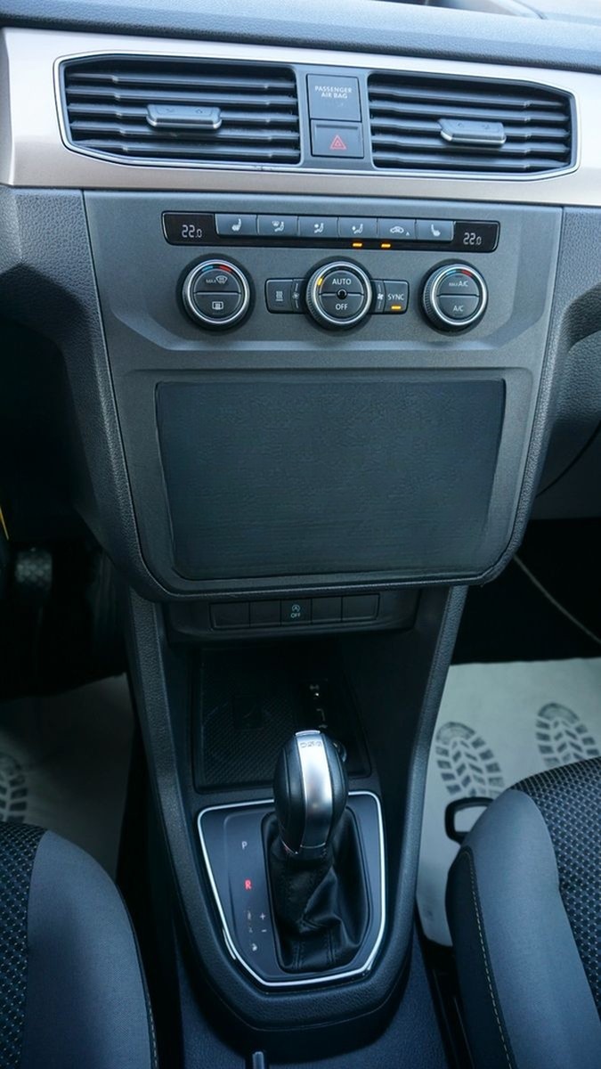 Volkswagen Caddy Maxi 1.4 TSI DSG*Standheizung*AHK*7 Sitzer foto 17
