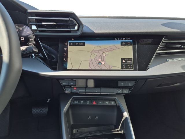 Audi A3 Sportback TFSI quattro S tronic line +HuD foto 14