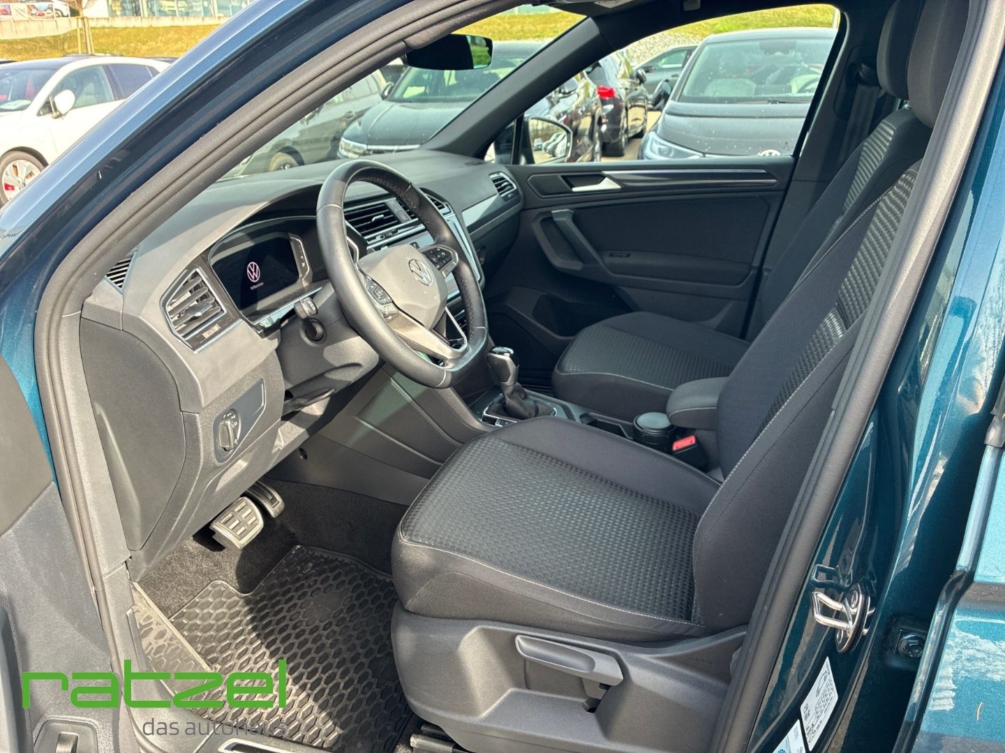 Volkswagen Tiguan Life 2.0 TDI DSG Sportpaket Navi Digitale foto 7
