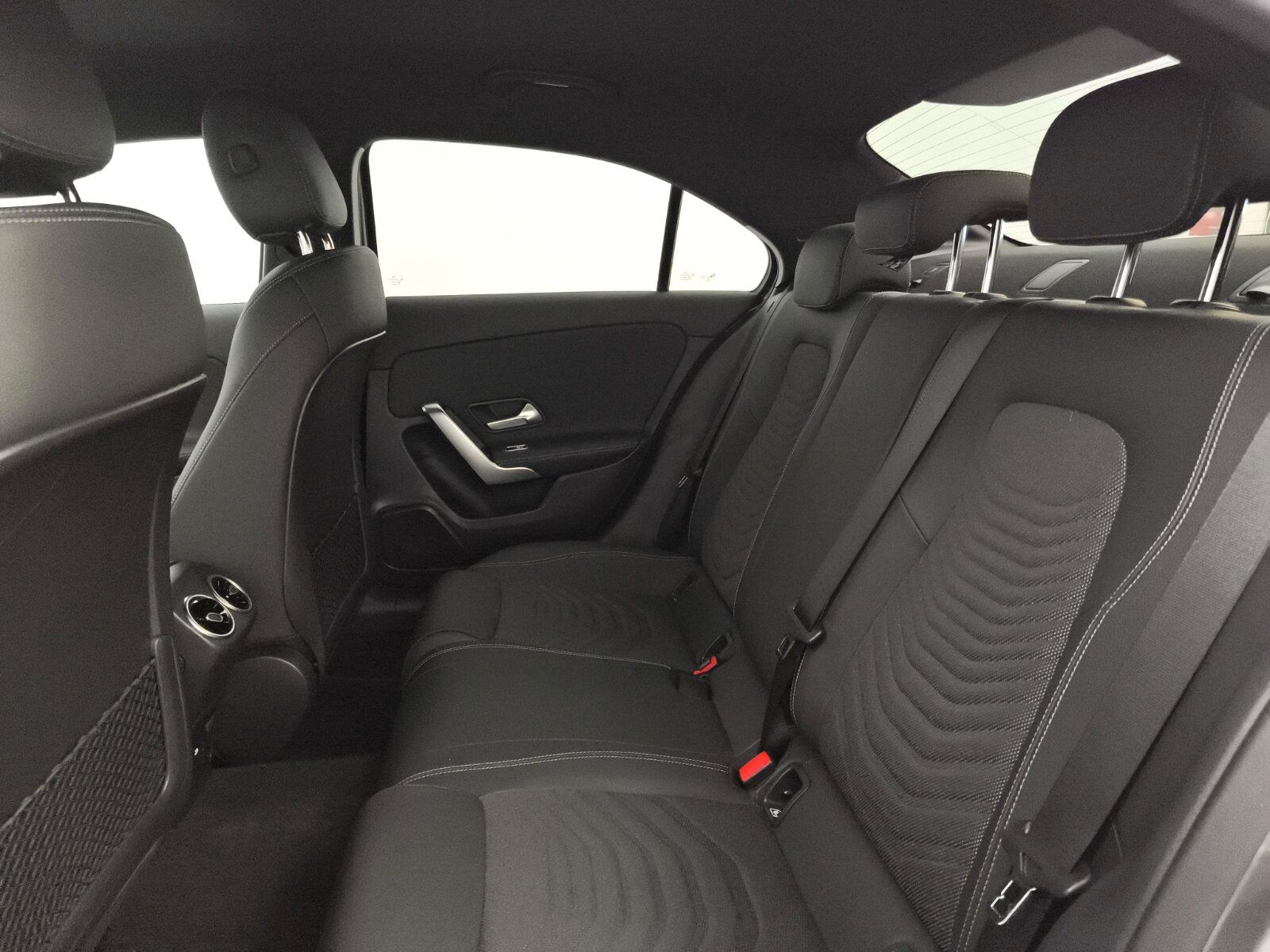 Mercedes-Benz A 200 Limo Progressive Advanced Distronic 360° foto 12