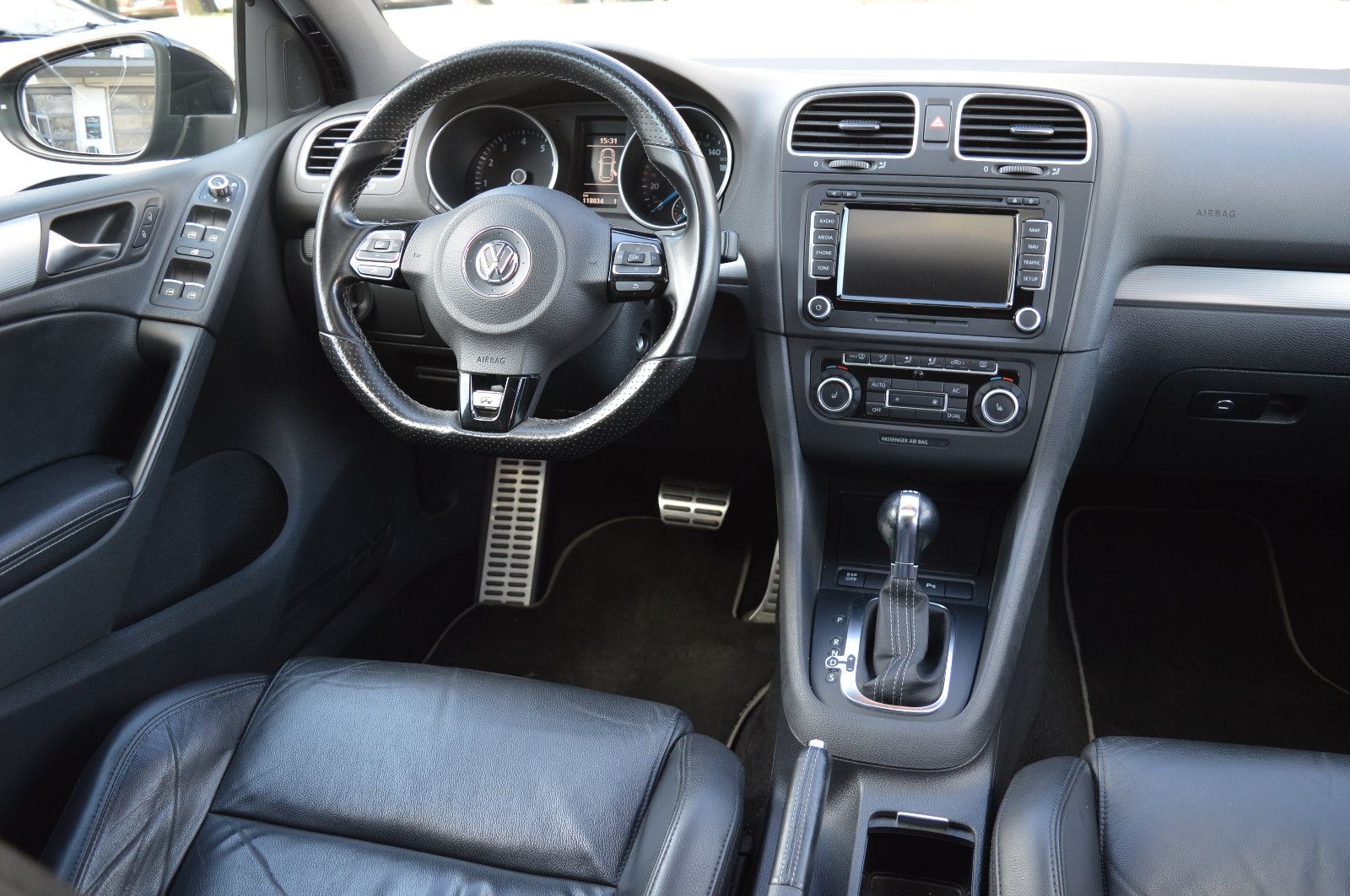 Volkswagen Golf VI R 4Motion *DSG*Xenon*Leder*Schiebedach* foto 8