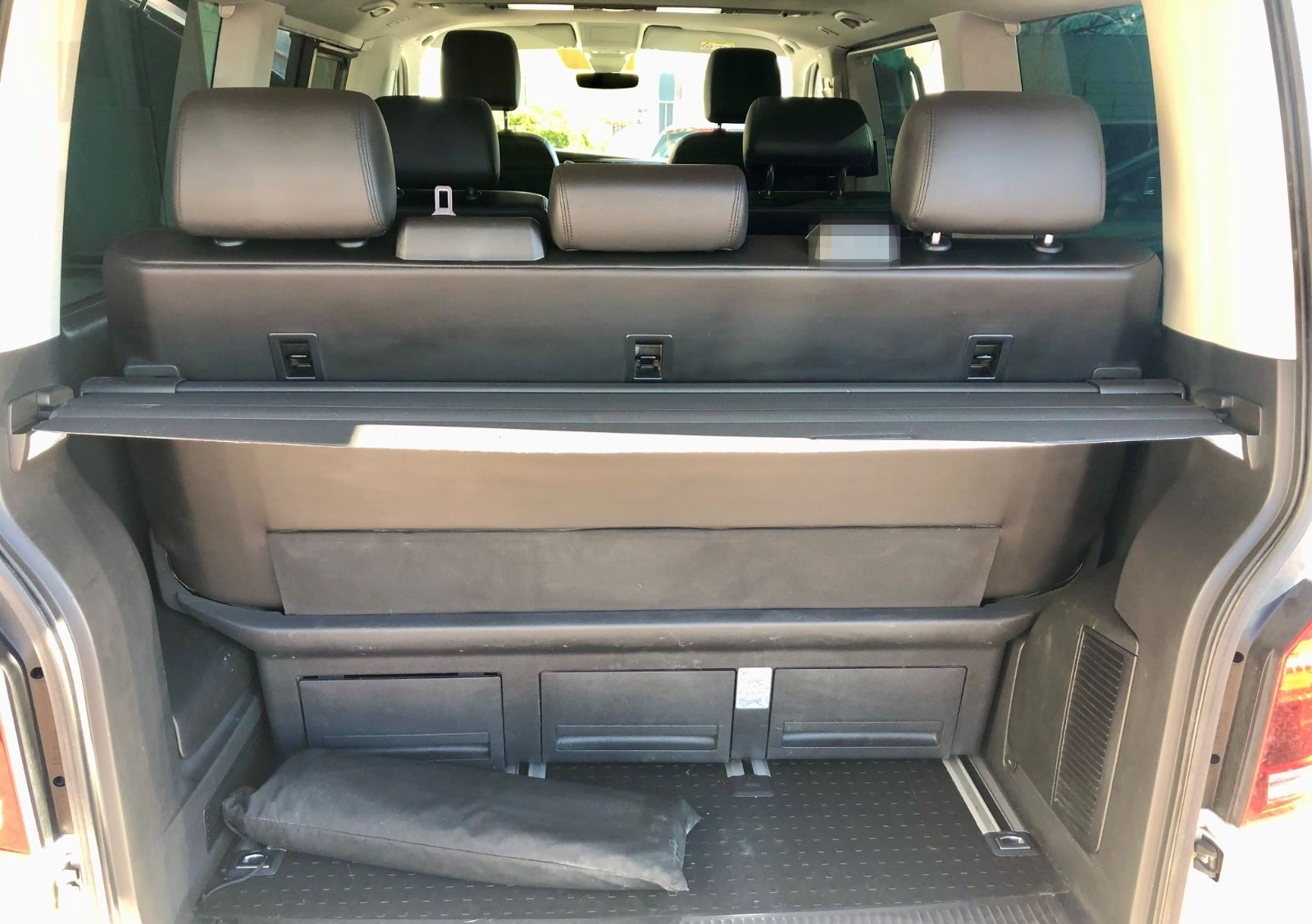 Volkswagen T6.1 Multivan Generation Six 4MOTION/LED/ACC/AHK foto 9
