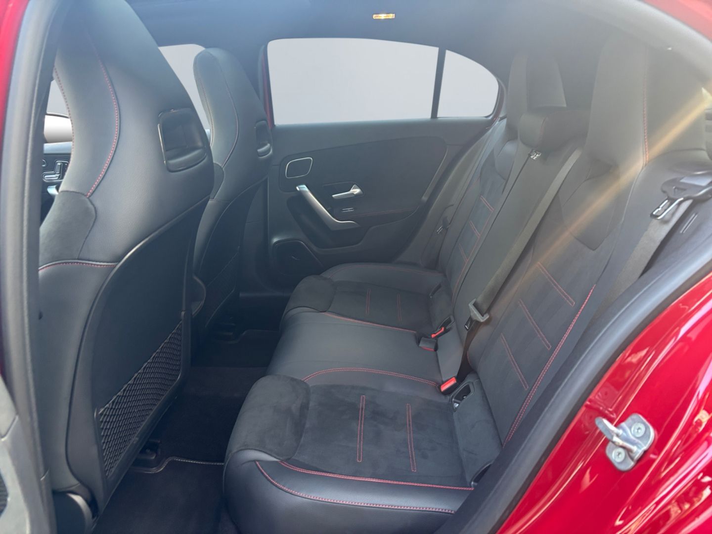 Mercedes-Benz A 45 AMG 4M S-Shift DCT 8G *LED*Burmester*360°* foto 16