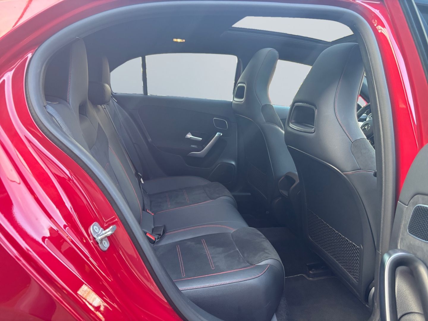 Mercedes-Benz A 45 AMG 4M S-Shift DCT 8G *LED*Burmester*360°* foto 19
