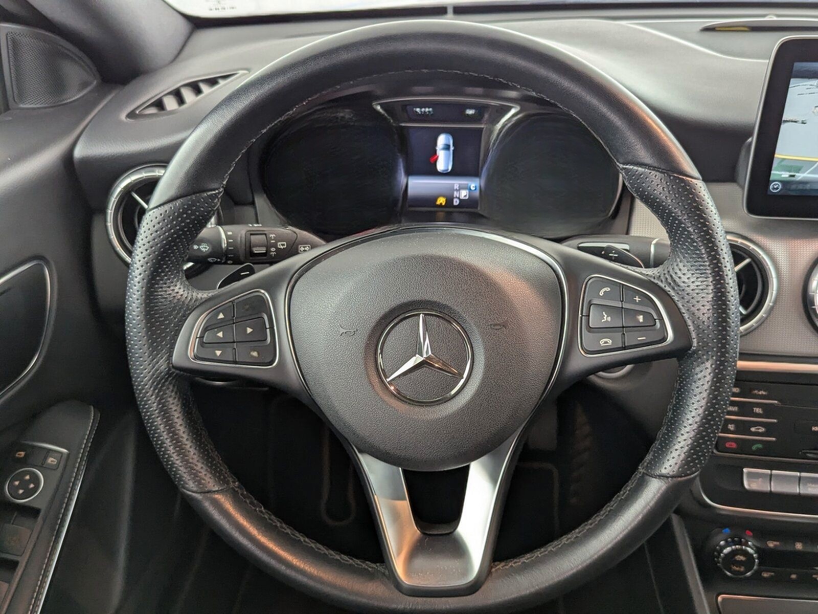 Mercedes-Benz CLA 200 Shooting Brake Urban LED+NAVI+SHZ+RFK+BC foto 18