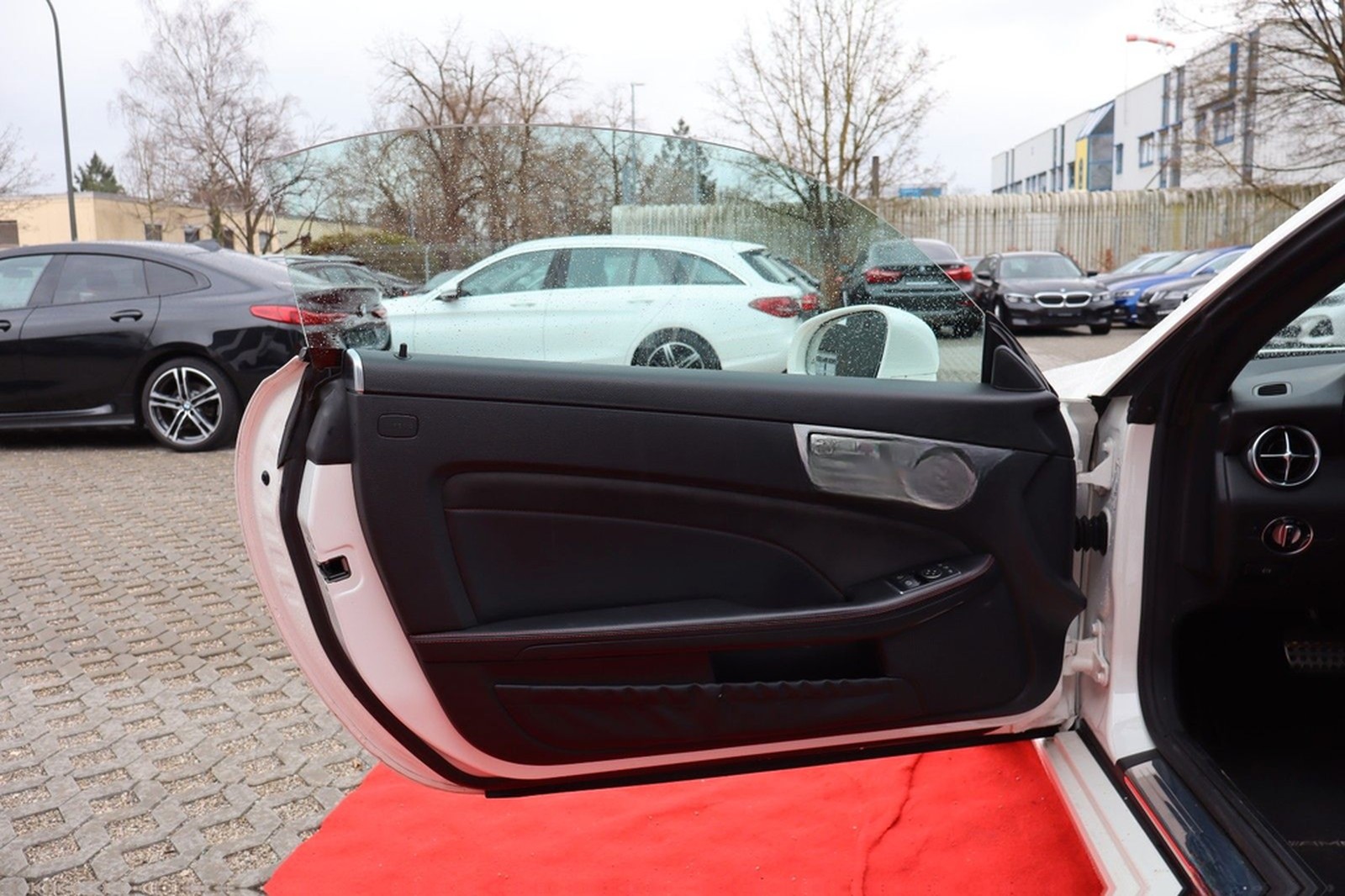 Mercedes-Benz SLC -Klasse Roadster SLC 300 foto 10