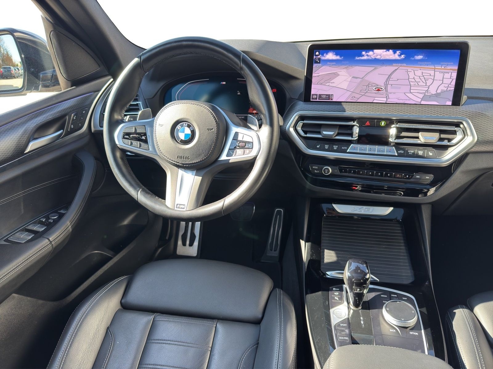 BMW X3 xDrive30i M Sportpaket DrivAs ParkAs+ HiFi foto 2
