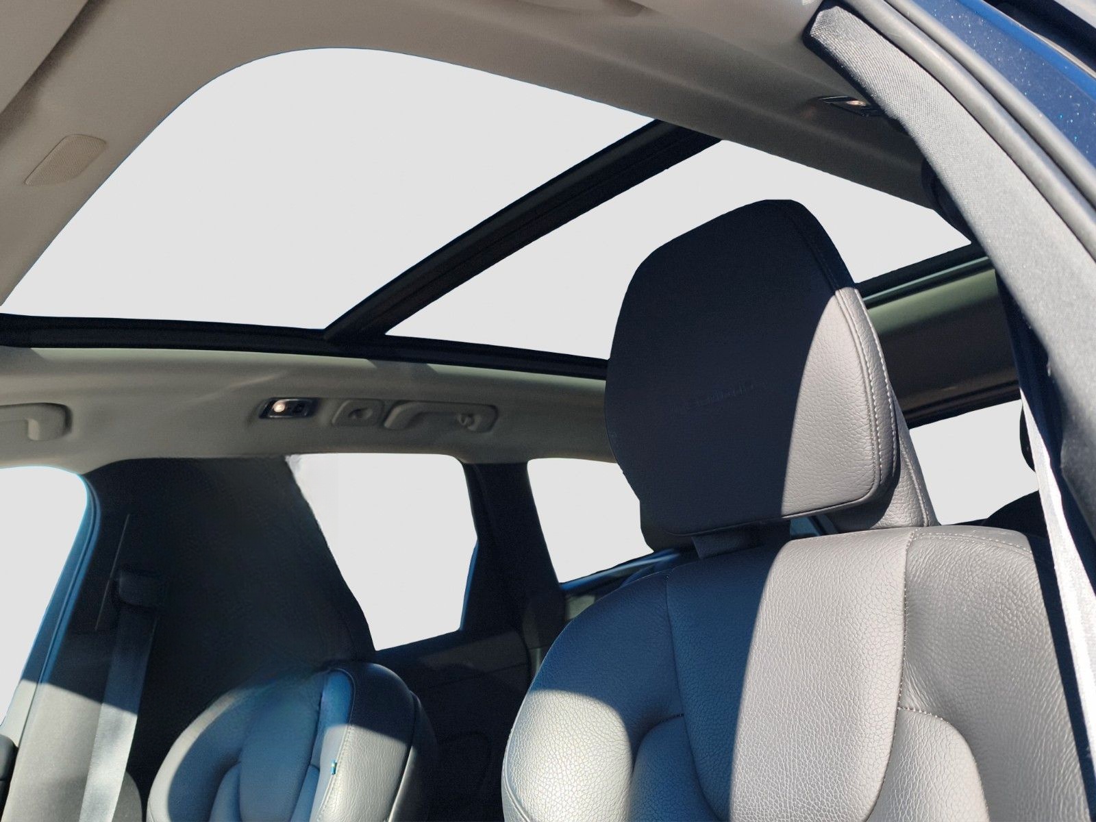 Volvo XC60 D4 Inscription*LED*Navi* foto 13