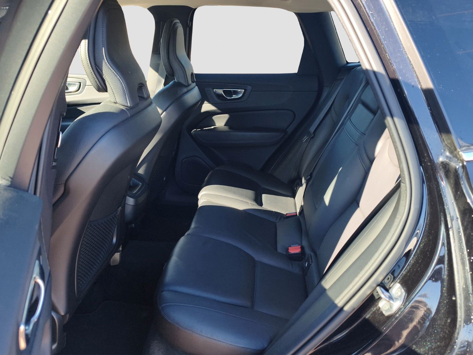 Volvo XC60 D4 Inscription*LED*Navi* foto 9