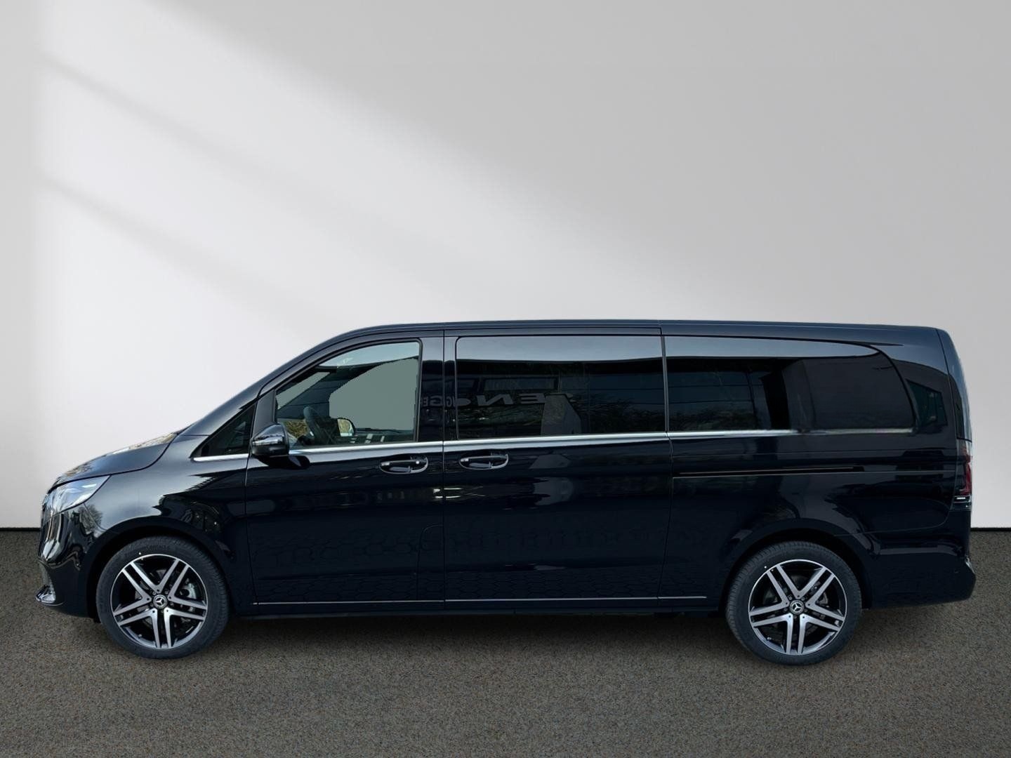 Mercedes-Benz V 300 d Avantgarde 4x4 extralang Distr. 360° 9G foto 3