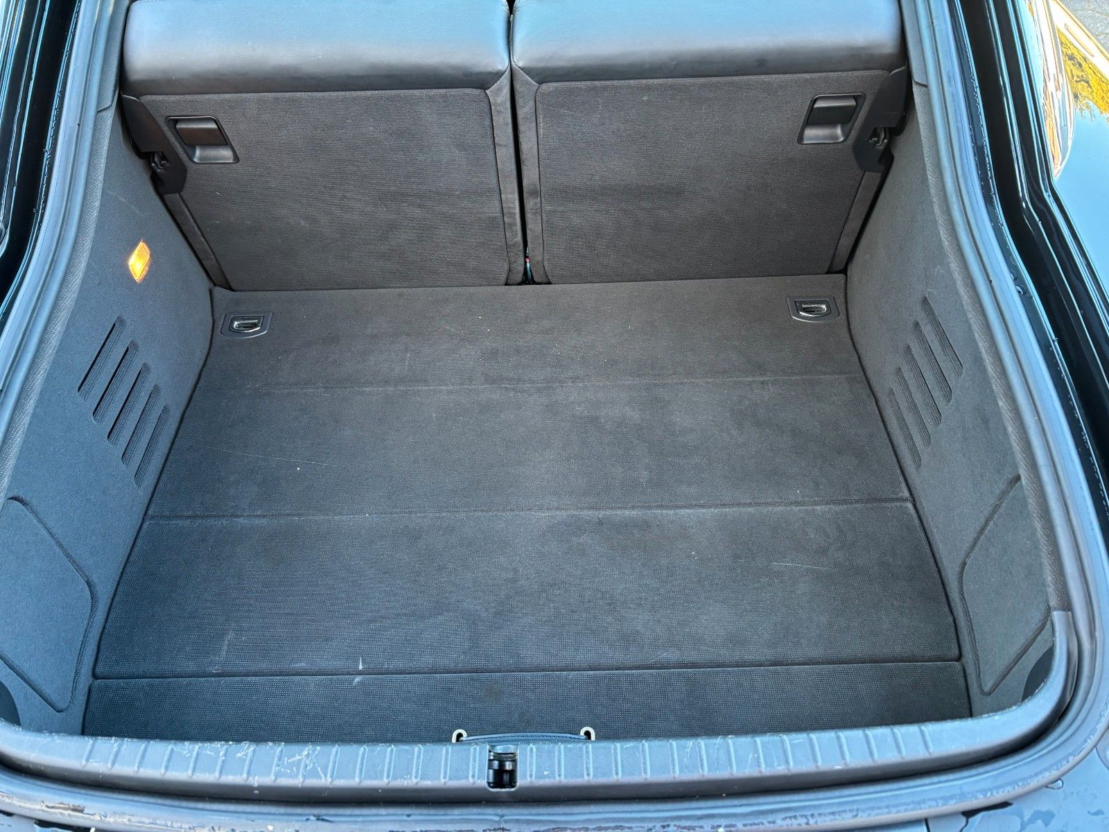 Audi TT Coupe 3.2 quattro foto 14