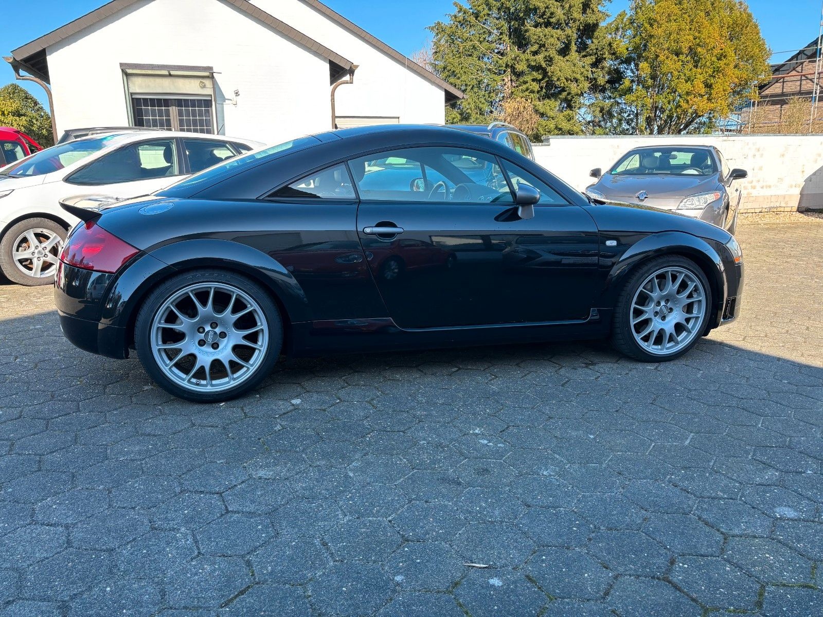 Audi TT Coupe 3.2 quattro foto 6