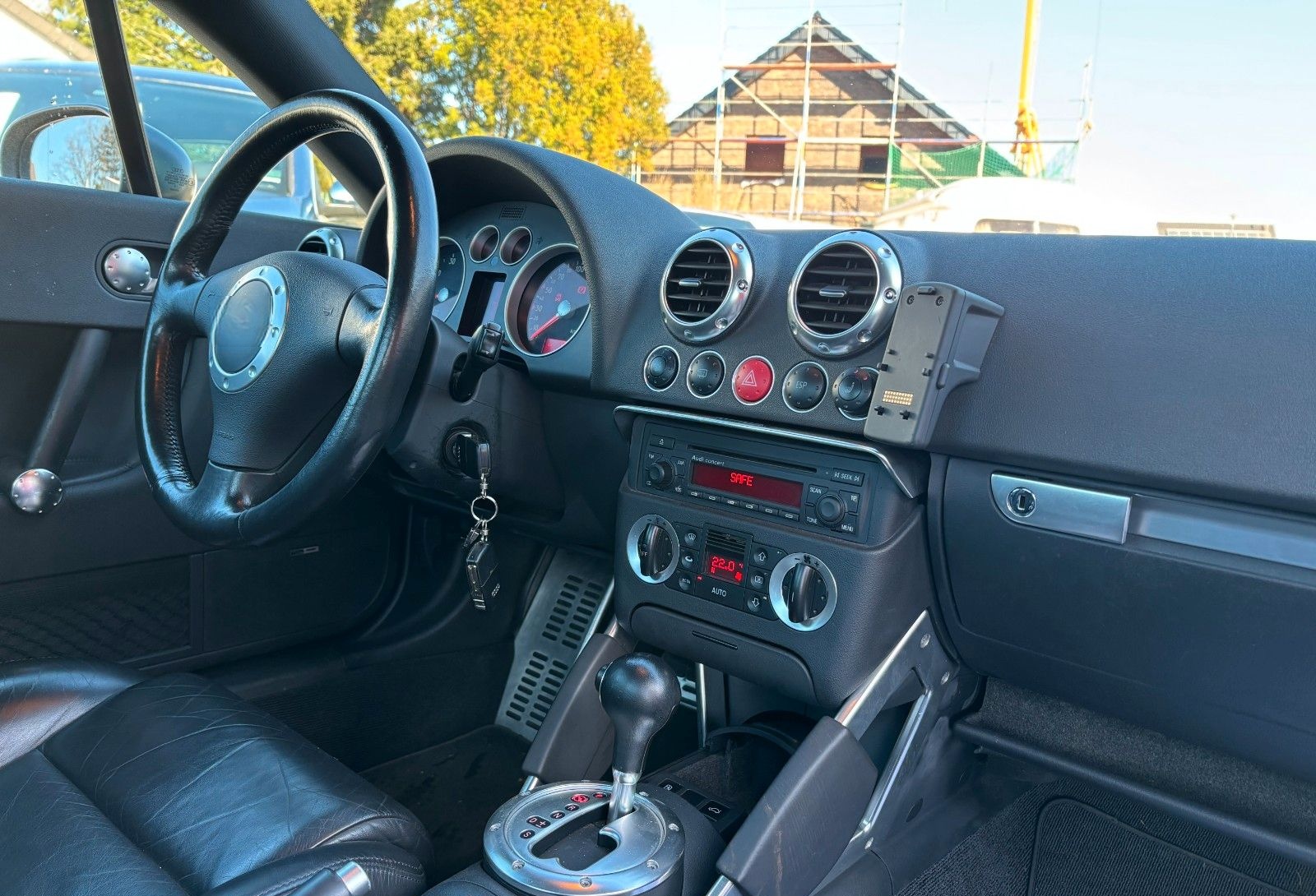 Audi TT Coupe 3.2 quattro foto 8