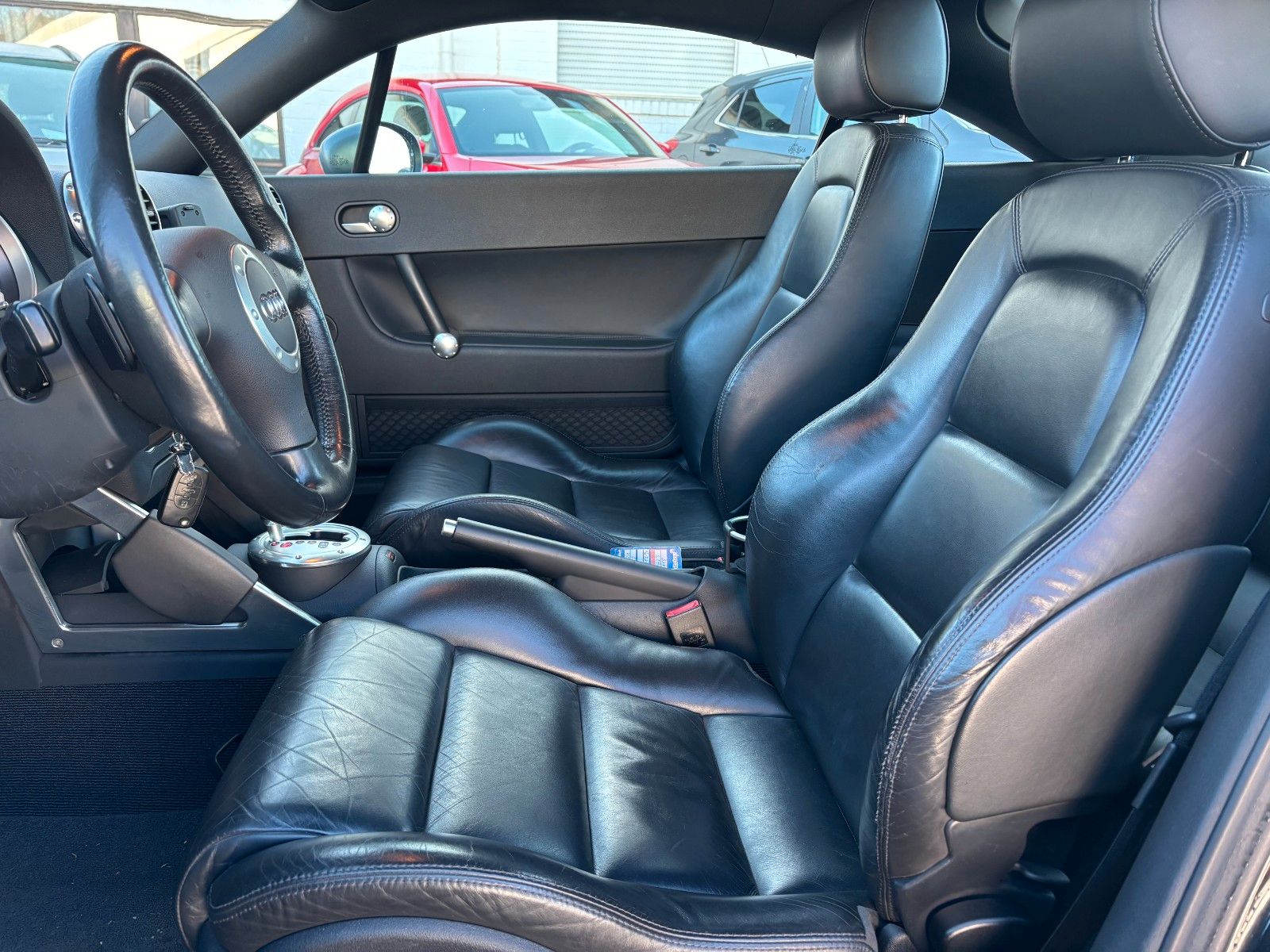 Audi TT Coupe 3.2 quattro foto 9