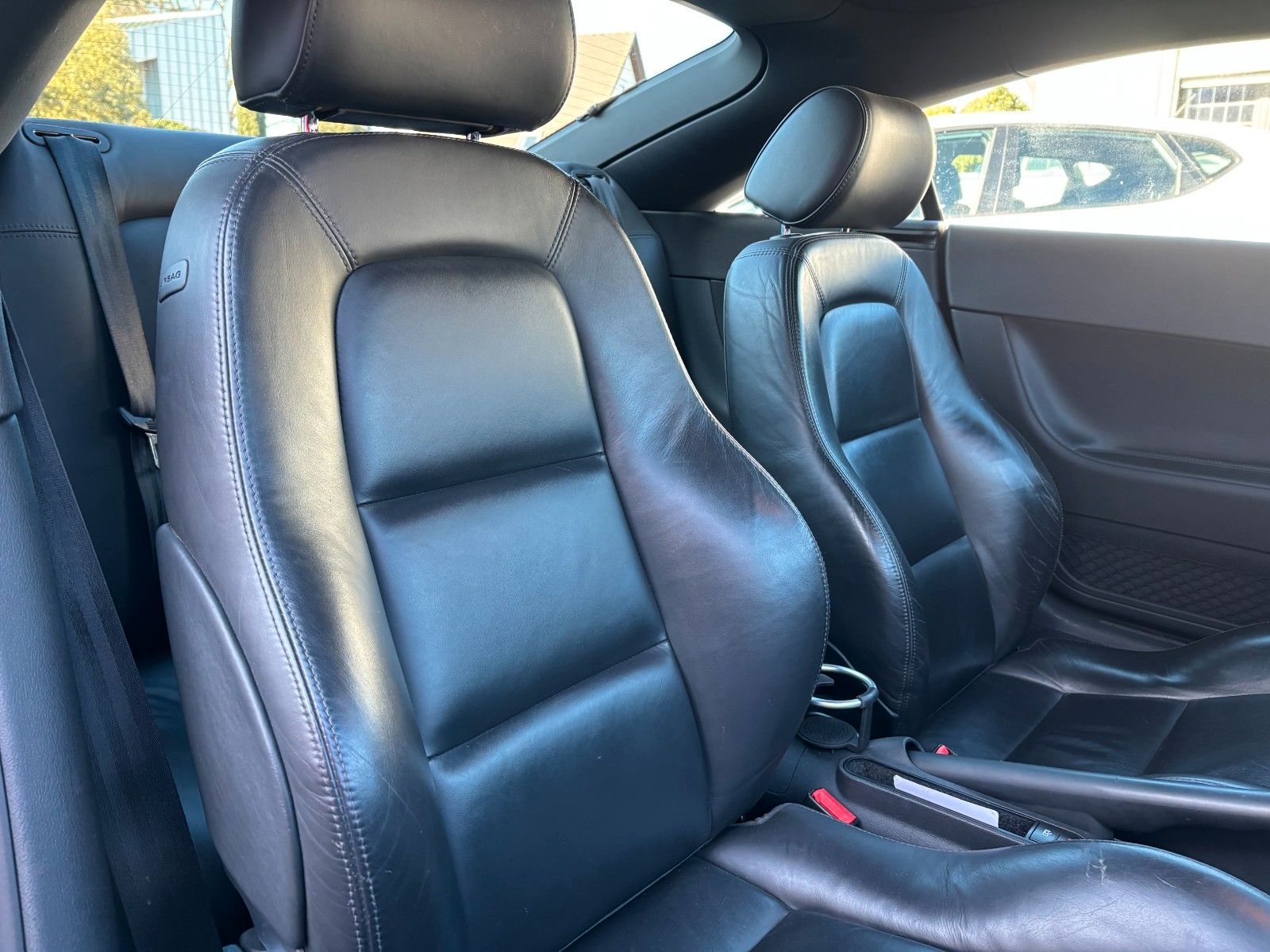 Audi TT Coupe 3.2 quattro foto 10