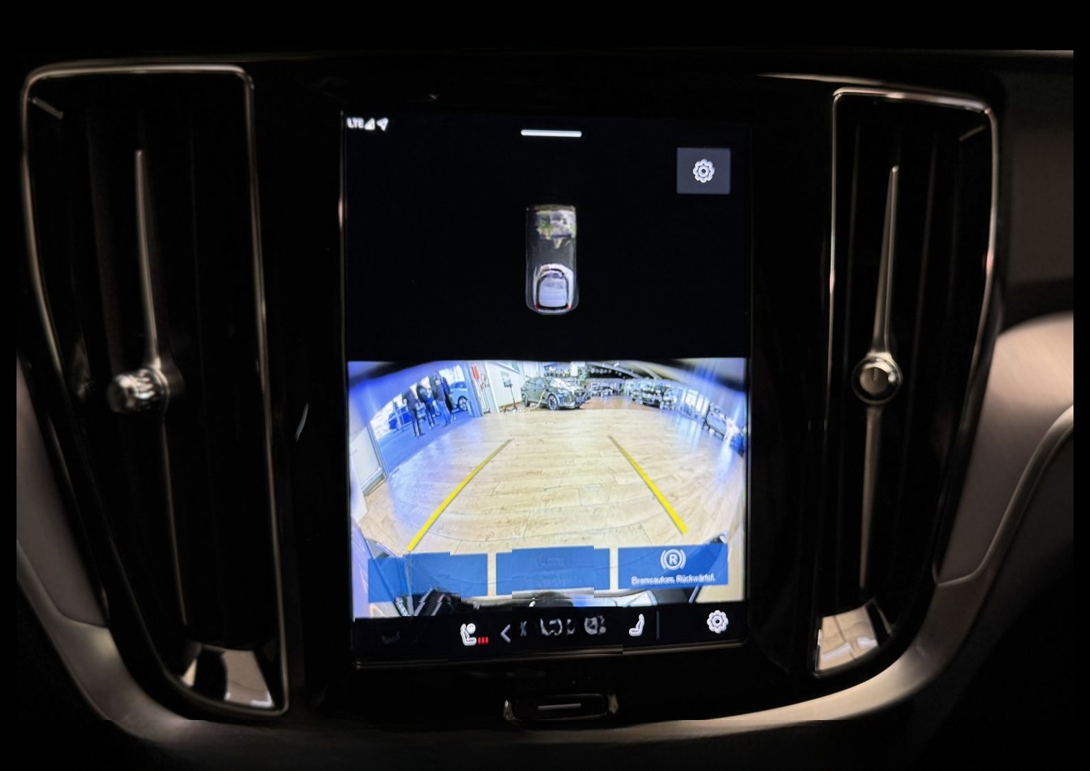 Volvo V60 Kombi B3 Core *NAVI*LED*4xSHZ*UPE:53 foto 23