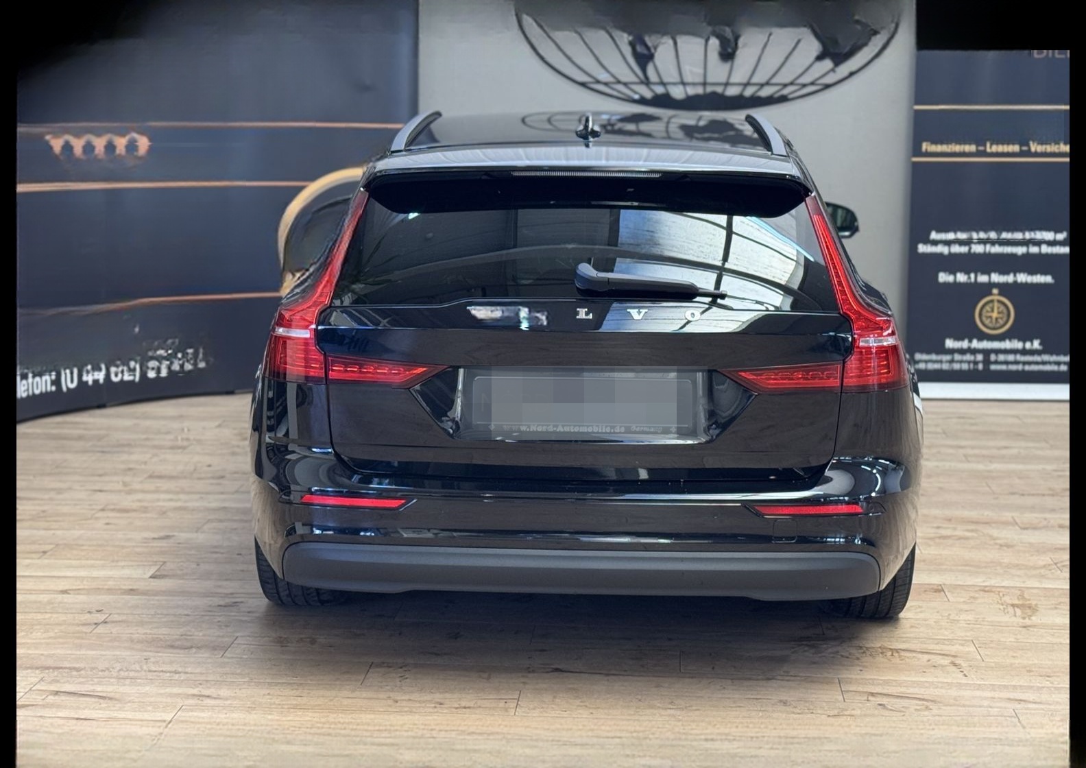 Volvo V60 Kombi B3 Core *NAVI*LED*4xSHZ*UPE:53 foto 8