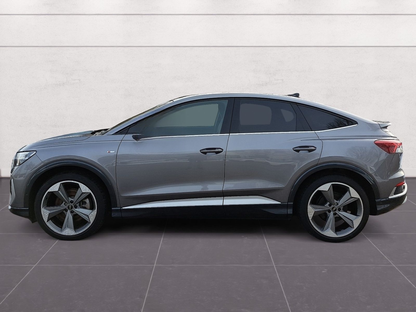 Audi Q4 e-tron Sportback 50 quattro S line PANO MATRI foto 8