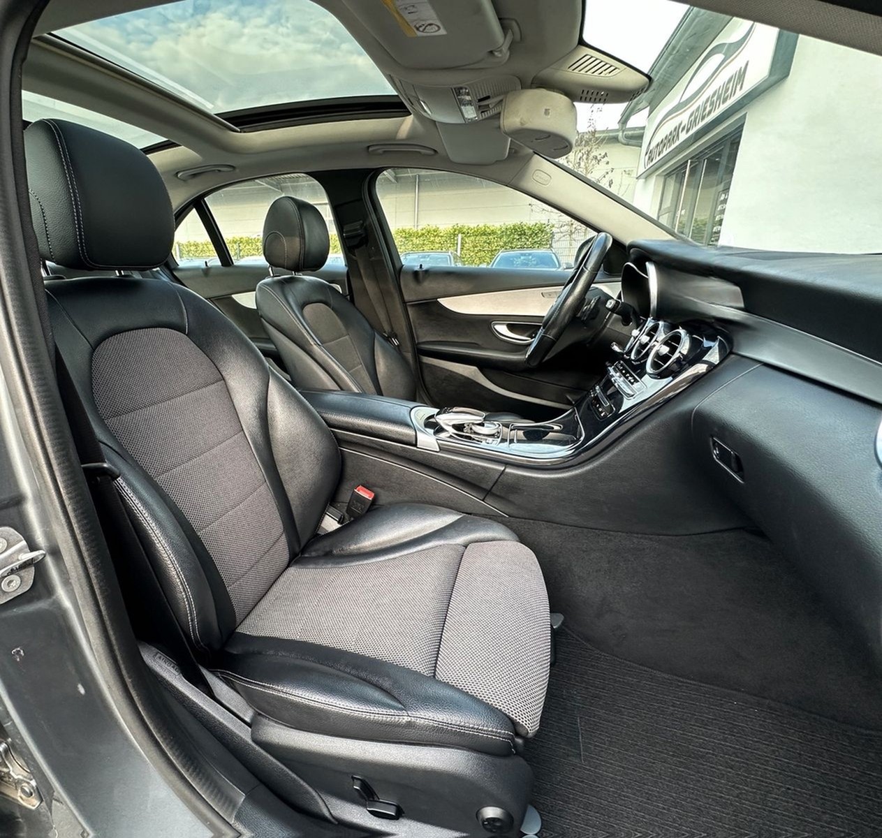 Mercedes-Benz C 200 Lim. 7G* AVANTGARDE*PANO*NAVI*SHZ*360° foto 6