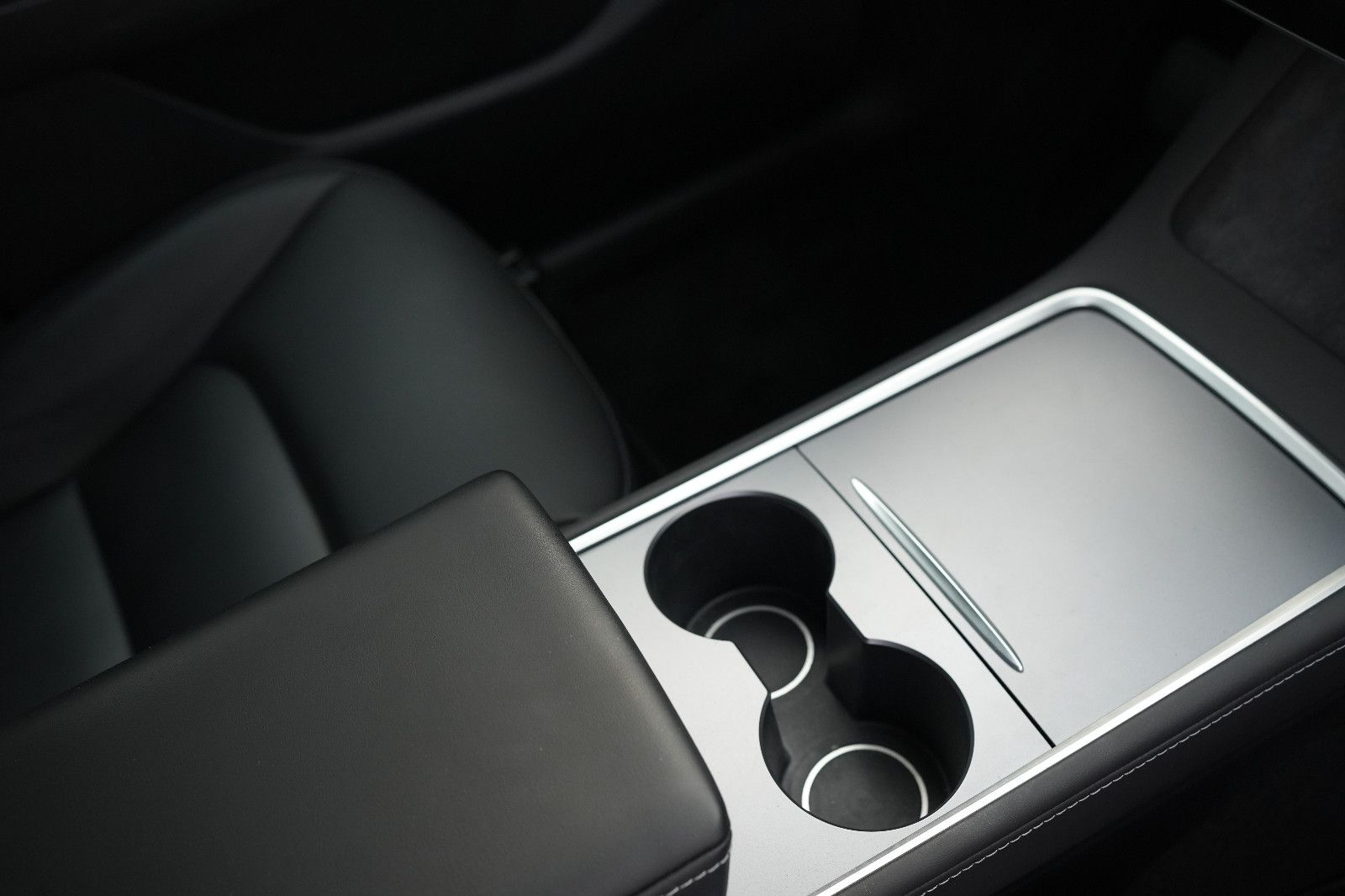 Tesla Model Y Basis RWD*1.HAND*PANO*ACC*AUTOPILOT* foto 17