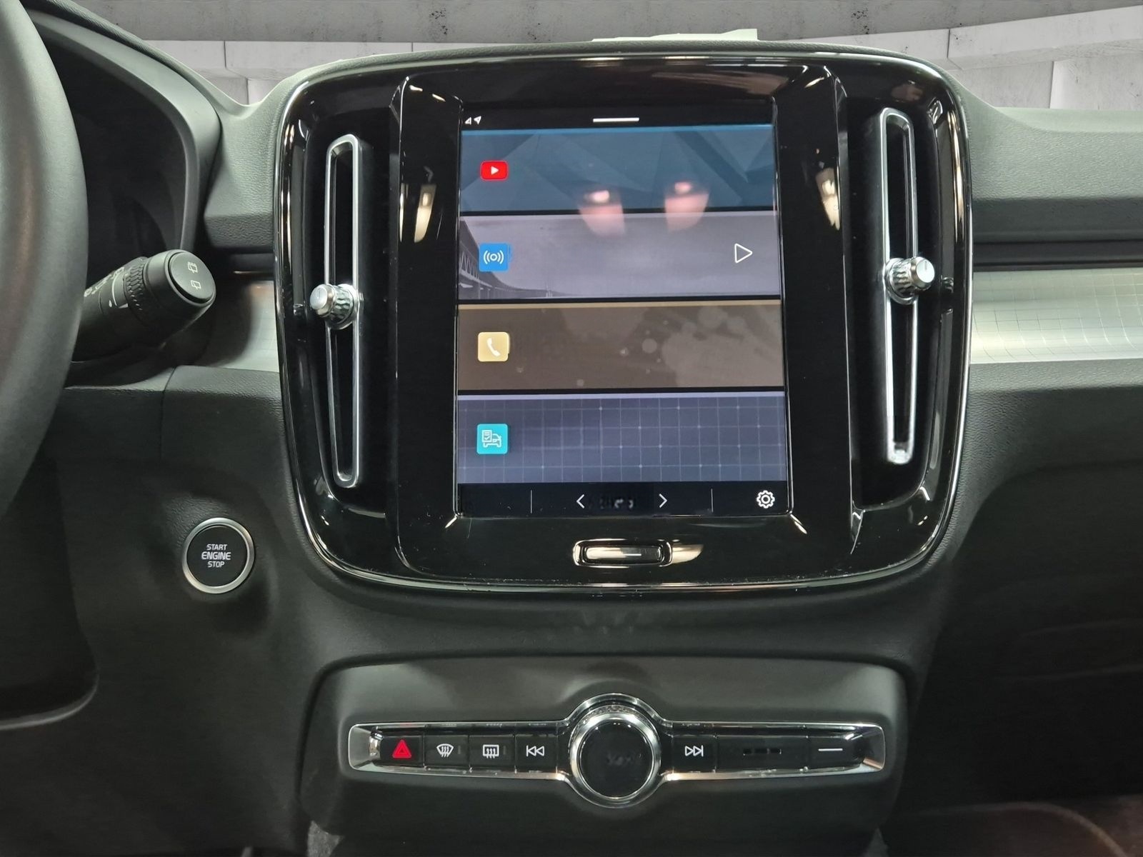 Volvo XC 40 B3 2WD Core foto 15